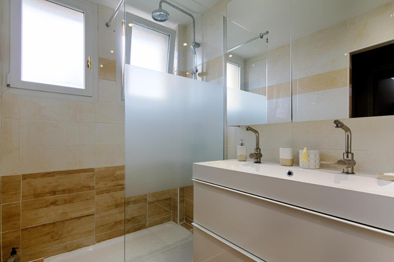 006 - Le Corum Appartement 2 Chambres, Parking, Wifi, Clim, Centre มงต์เปอลิเยร์ ภายนอก รูปภาพ